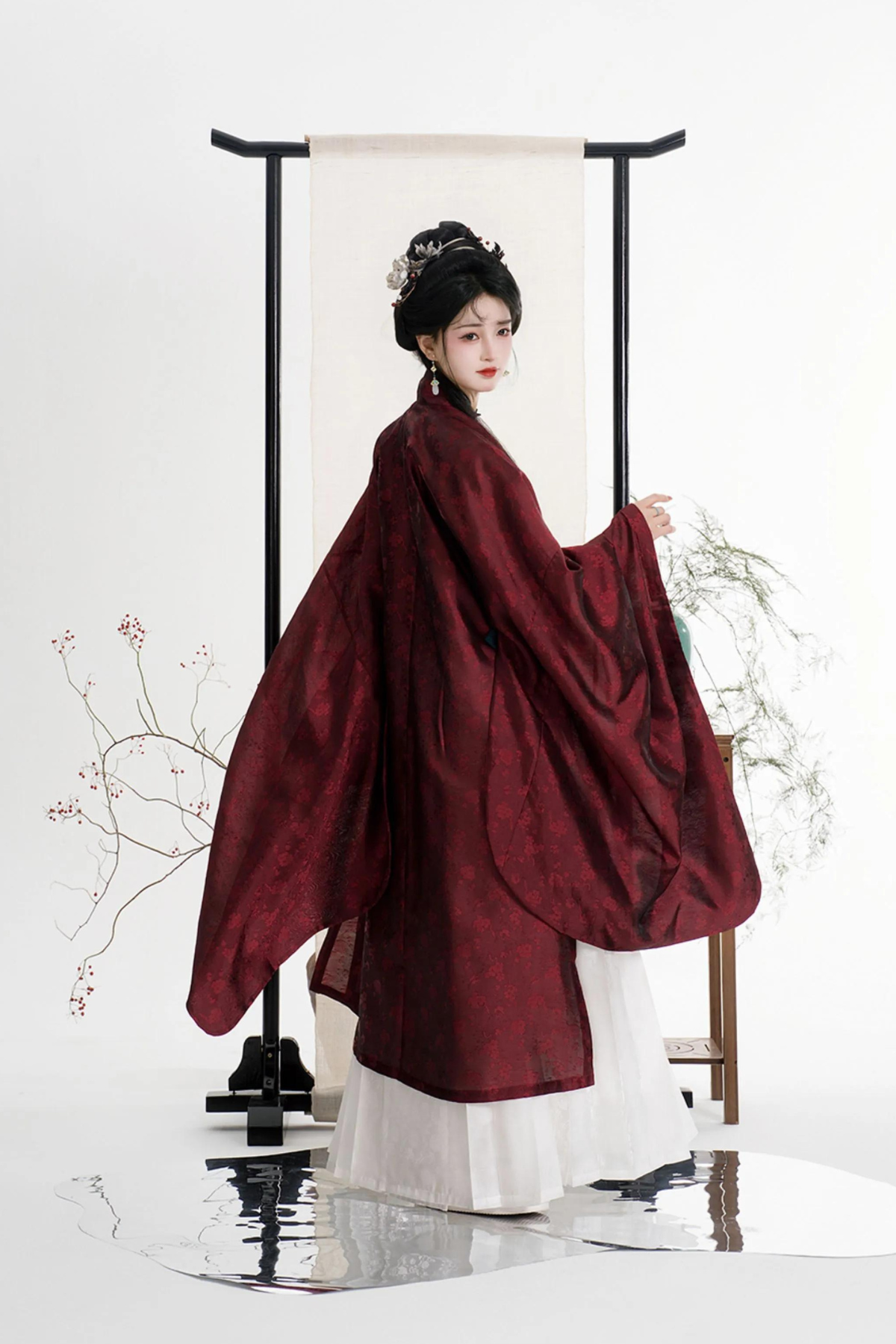 Zhezhi Mei 折枝梅 Broken Plum Blossom Ming Dynasty Changshan Standing Collar Shirt