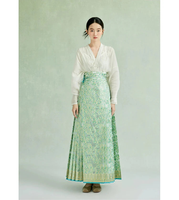 Ting Lan 汀兰 Thin Land Modern Ming Qipao Gilded Leaf Mamian Skirt & Top Set