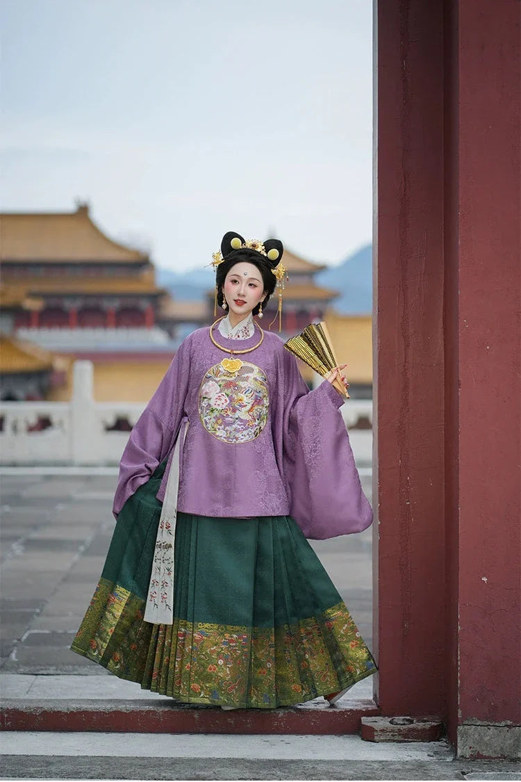 芍藥與龍 明制繡花圓領襖衫