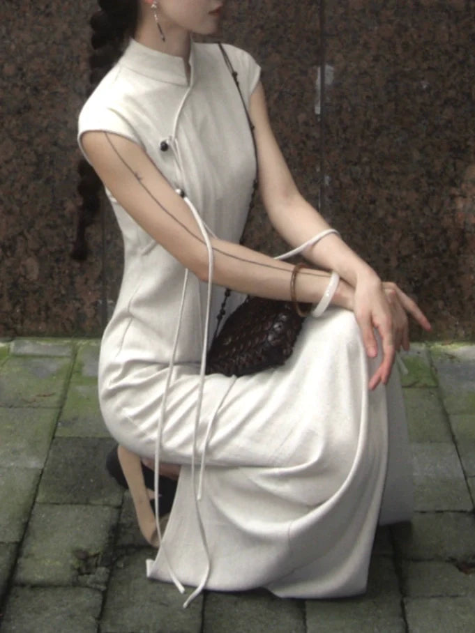 Wu Jian 无间 Without Separation Modernized Tassels Linen Blend Cap Sleeve Qipao