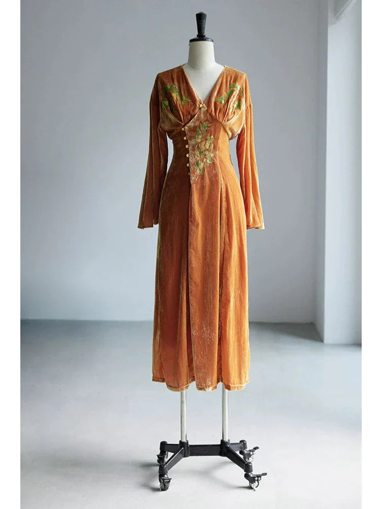 Ci Xiu 刺绣 Osmanthus Stickerei Samtkleid im neuen chinesischen Stil