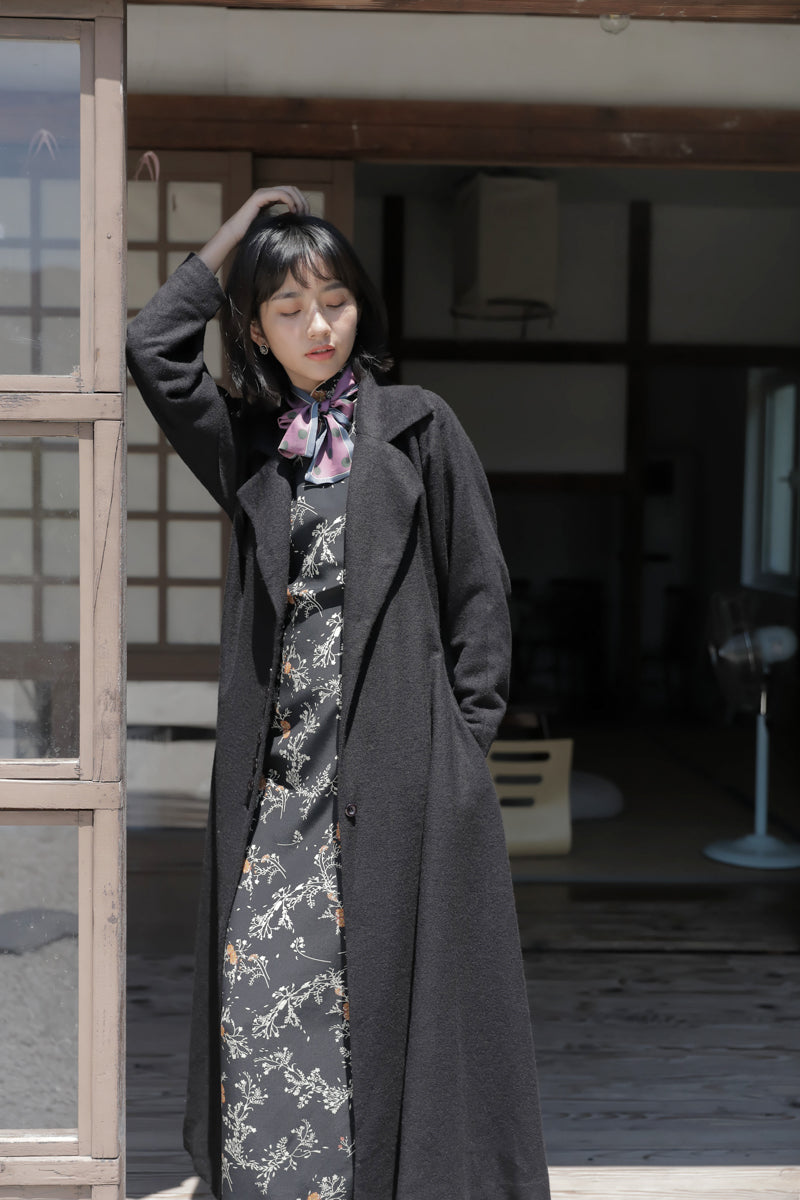 Mu Feng 沐风 „Reiner Wind“ A-linienförmiger Trenchcoat aus Wollmischung, inspiriert von den 1930er Jahren