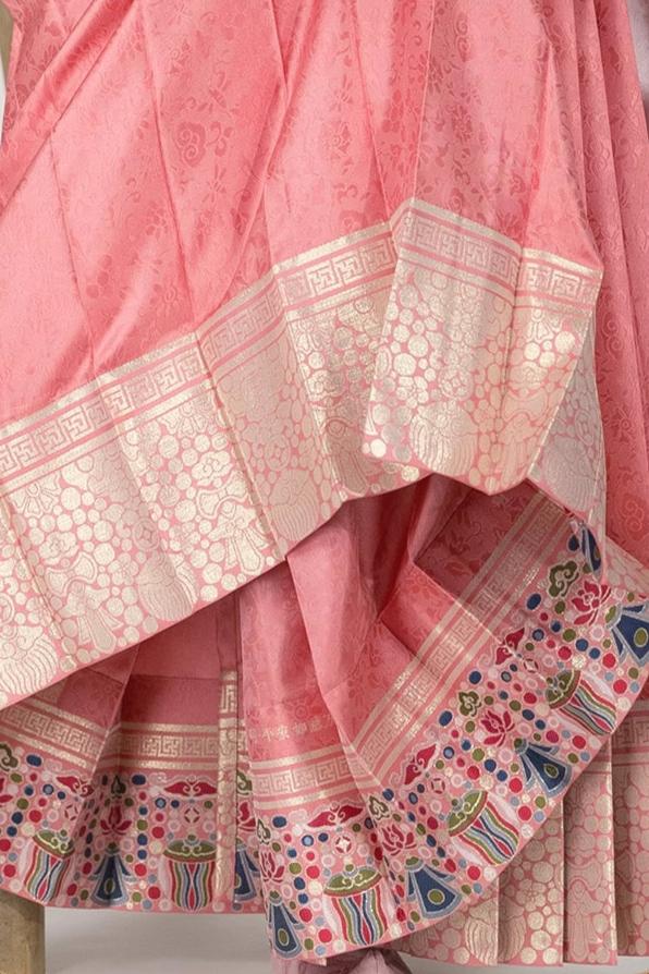 Wan Zi 万字 Thousand Words Ming Dynasty Mamian Skirt