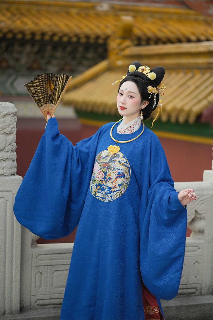 芍藥與龍 明制繡花圓領襖衫