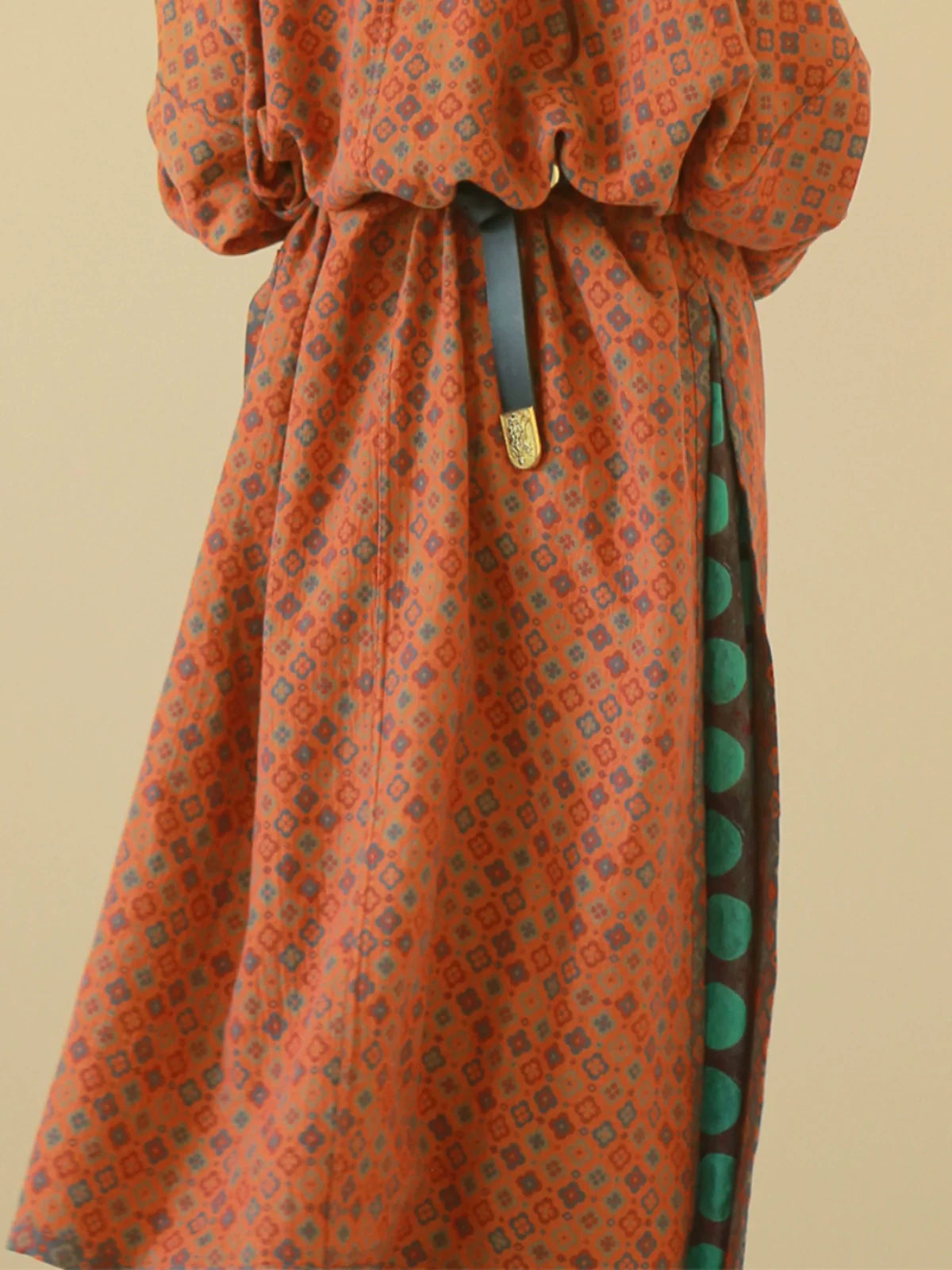 Jingjie Huashu 荆芥花束 Cat Mint Bouquet Modernized Tang Cotton Lantern Trousers