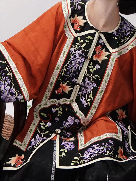 Lian Yi 涟漪 Pond Ripples Qing Dynasty Han Woman's Embroidered Goldfish Round Collar Magua & Pants