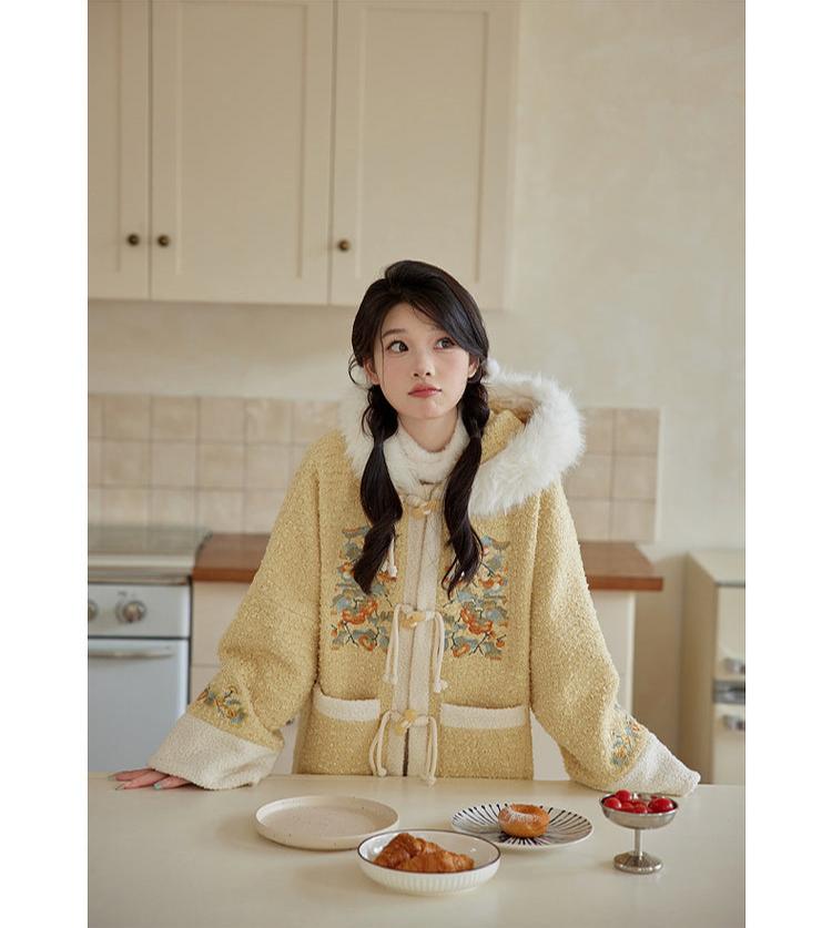 Shishi Ruyi 柿柿如意 Persimmon Sceptre Modernized Ming Buzi Hooded Coat & Pants Set
