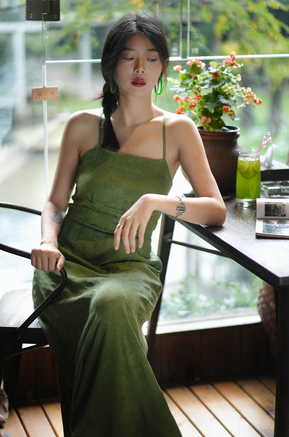 An Xiang 暗香 遠香現代改良宋制飛機袖擺疊裙套裝