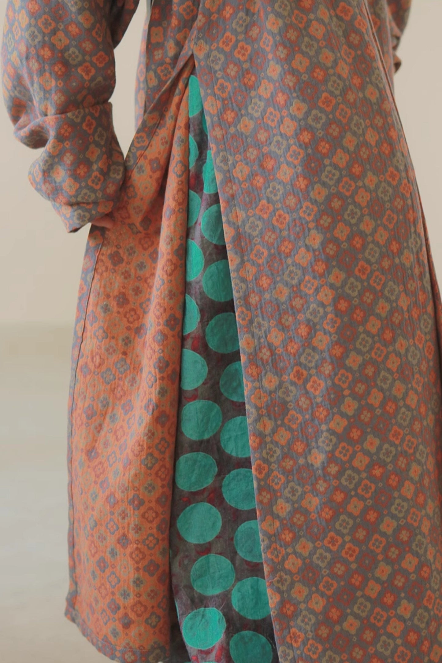 Jingjie Huashu 荆芥花束 Cat Mint Bouquet Modernized Tang Cotton Lantern Trousers