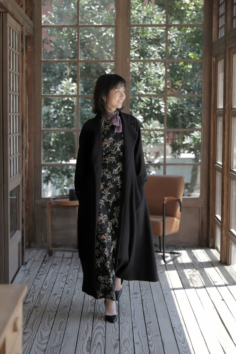Mu Feng 沐风 „Reiner Wind“ A-linienförmiger Trenchcoat aus Wollmischung, inspiriert von den 1930er Jahren