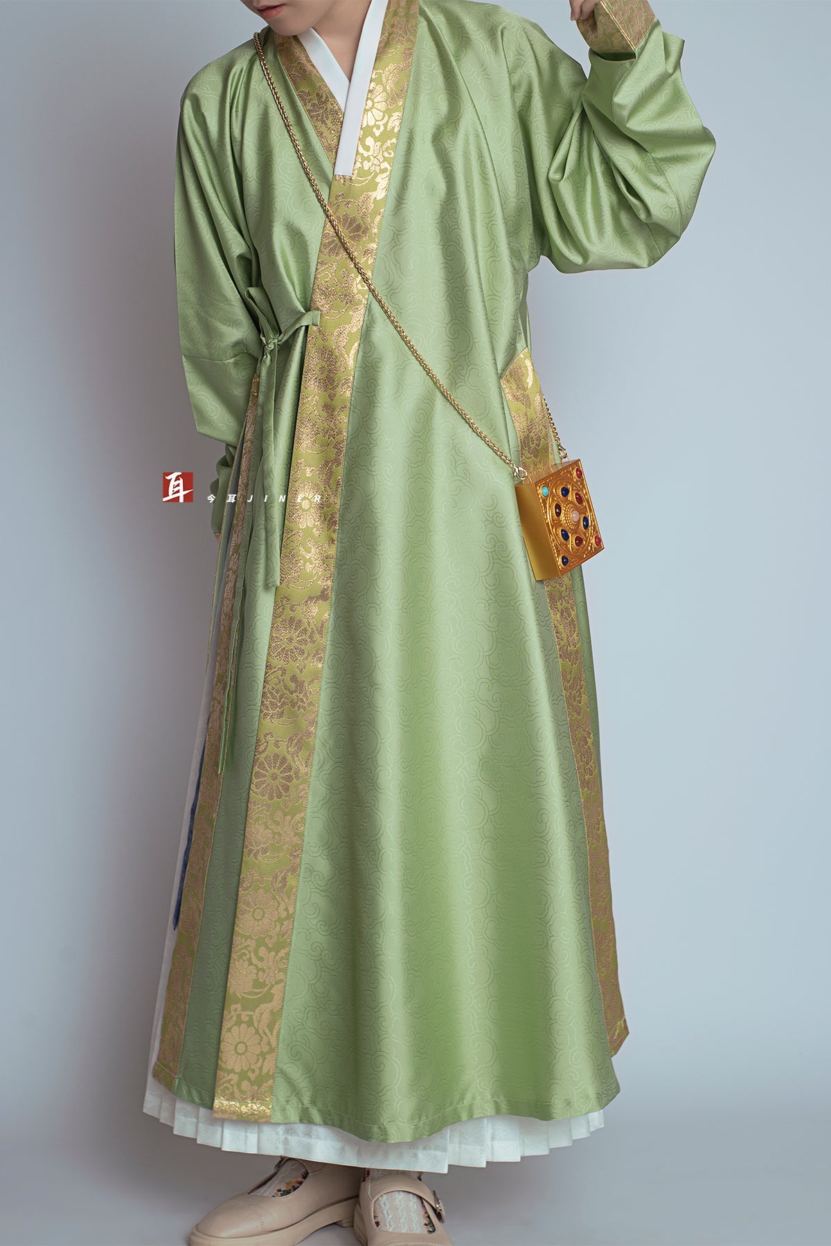 Siji Hua 四季花 Four Seasons of Flowers Ming Dynasty Duijin Changshan Parallel Panel Brocade Border Jacket