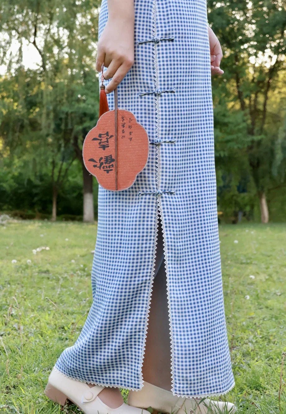 Bing Lan 冰蓝 Icy Blue 1930s Gingham & Lace Cap Sleeve Qipao