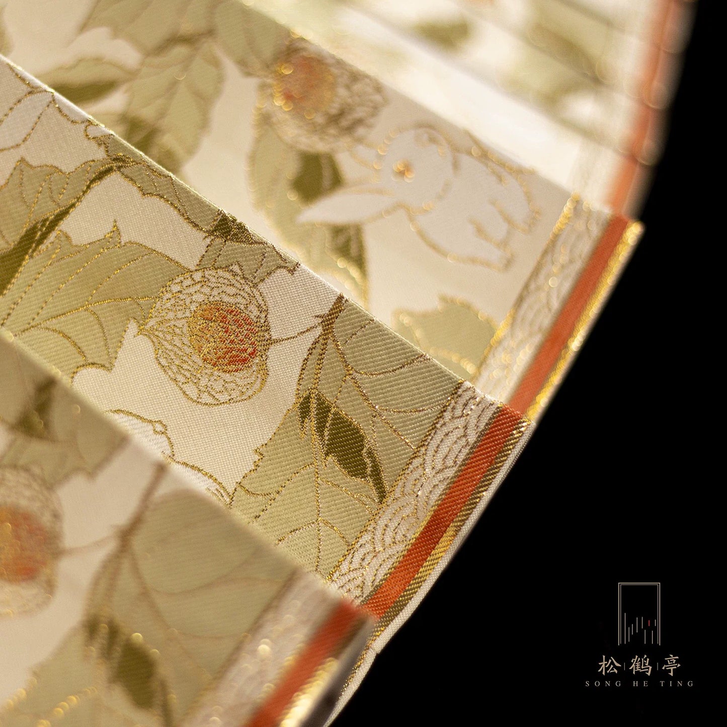 Tuzi 兔子燈籠莓 Bunny & Lantern Berry 馬面裙