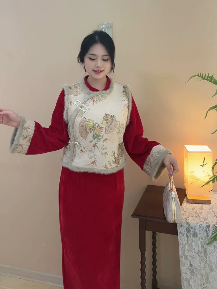 Hong Bao 红包 Roten Umschlag 1920er Jahre inspiriertes Plus Size Winter Qipao & Majia Westen-Set