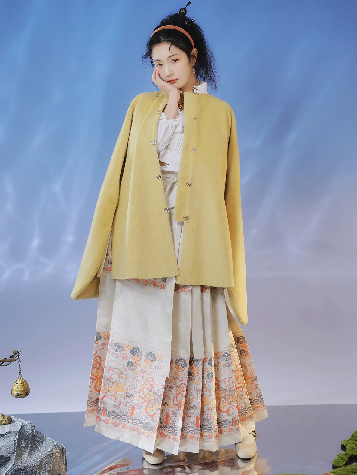 Shizi 狮子 Löwen-Mamianskirt