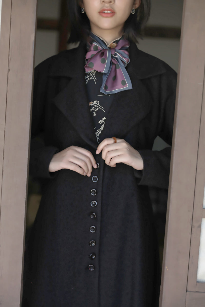 Mu Feng 沐风 „Reiner Wind“ A-linienförmiger Trenchcoat aus Wollmischung, inspiriert von den 1930er Jahren