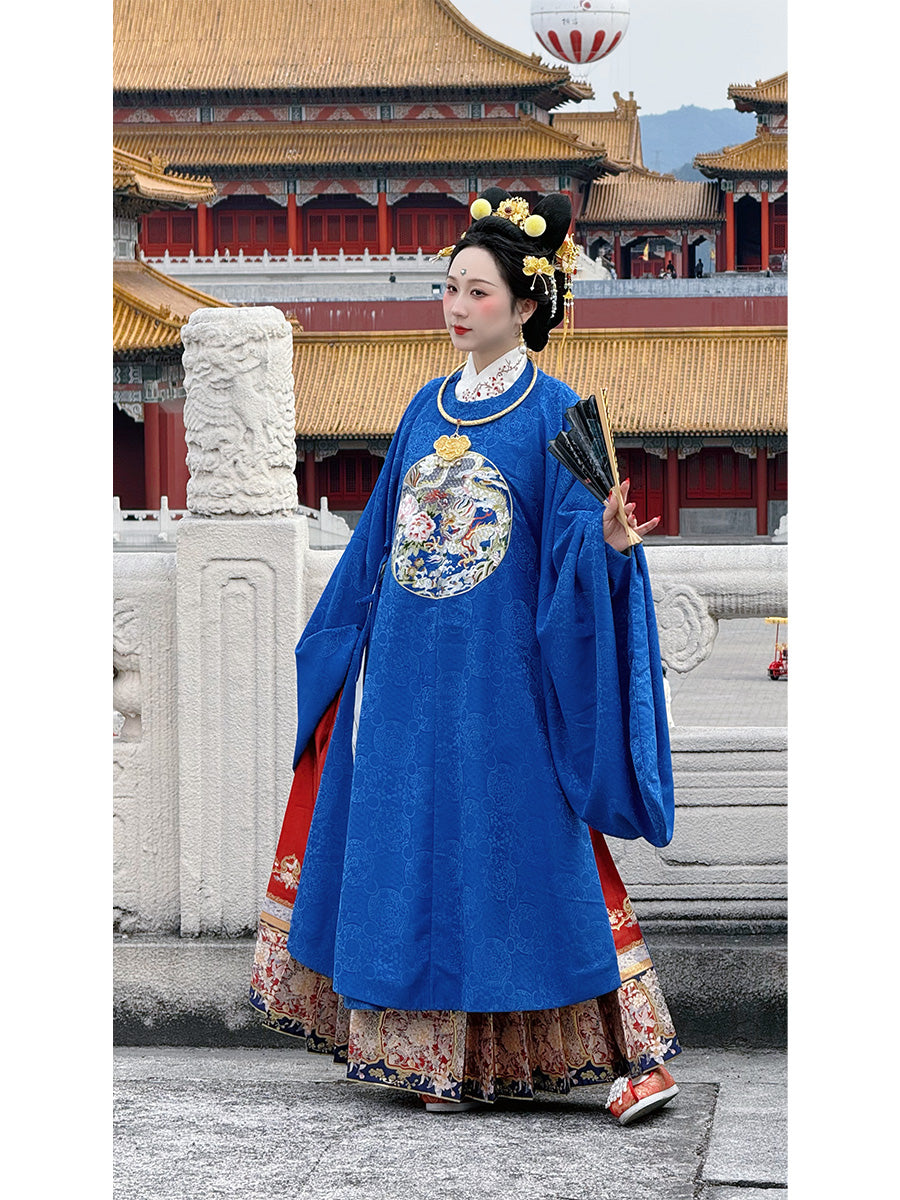 芍藥與龍 明制繡花圓領襖衫