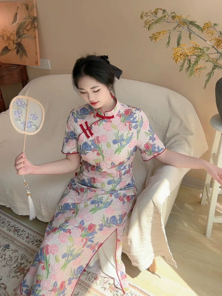 Nainai 奶奶 Grandma's Vintage Inspired Floral Short Sleeve Qipao