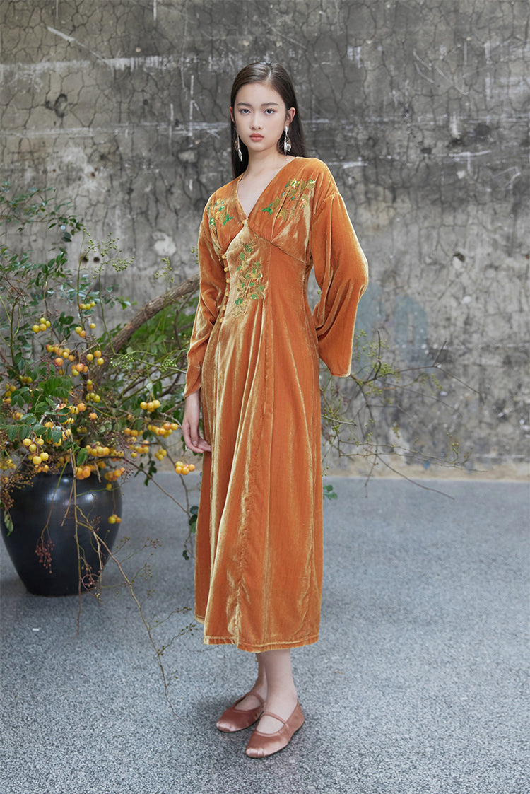 Ci Xiu 刺绣 Osmanthus Stickerei Samtkleid im neuen chinesischen Stil